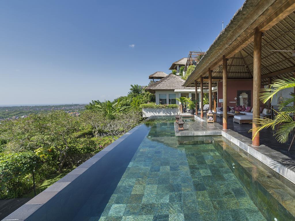 Hotel The Longhouse, Jimbaran - Bali Extérieur photo