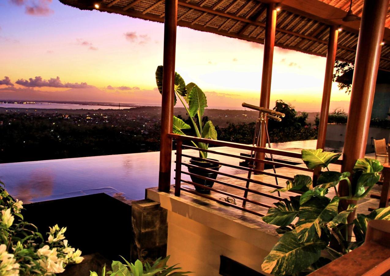 Hotel The Longhouse, Jimbaran - Bali Extérieur photo
